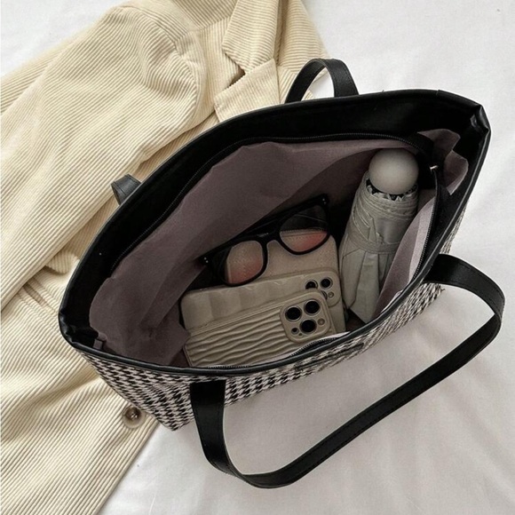 ⚠️Clearance Black And White Large Shoulder Tote Bag - Picture 4 of 8